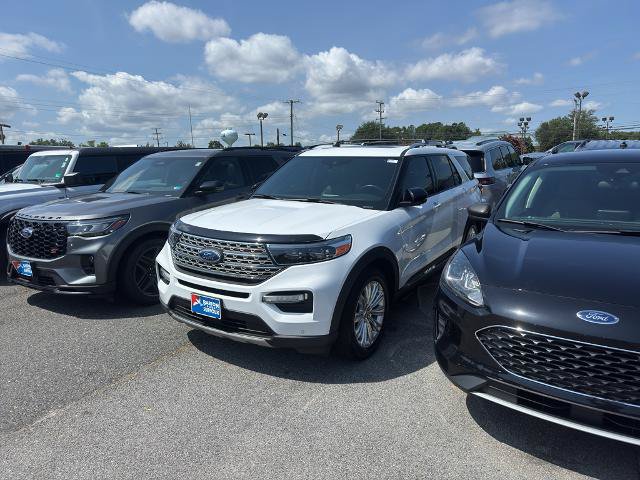 Certified 2020 Ford Explorer Limited w/ Class III Trailer Tow Package