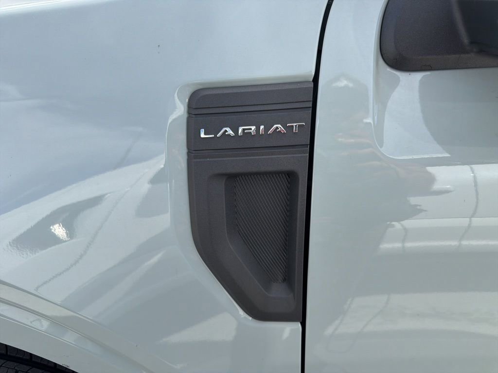 Certified 2023 Ford Maverick Lariat image 4