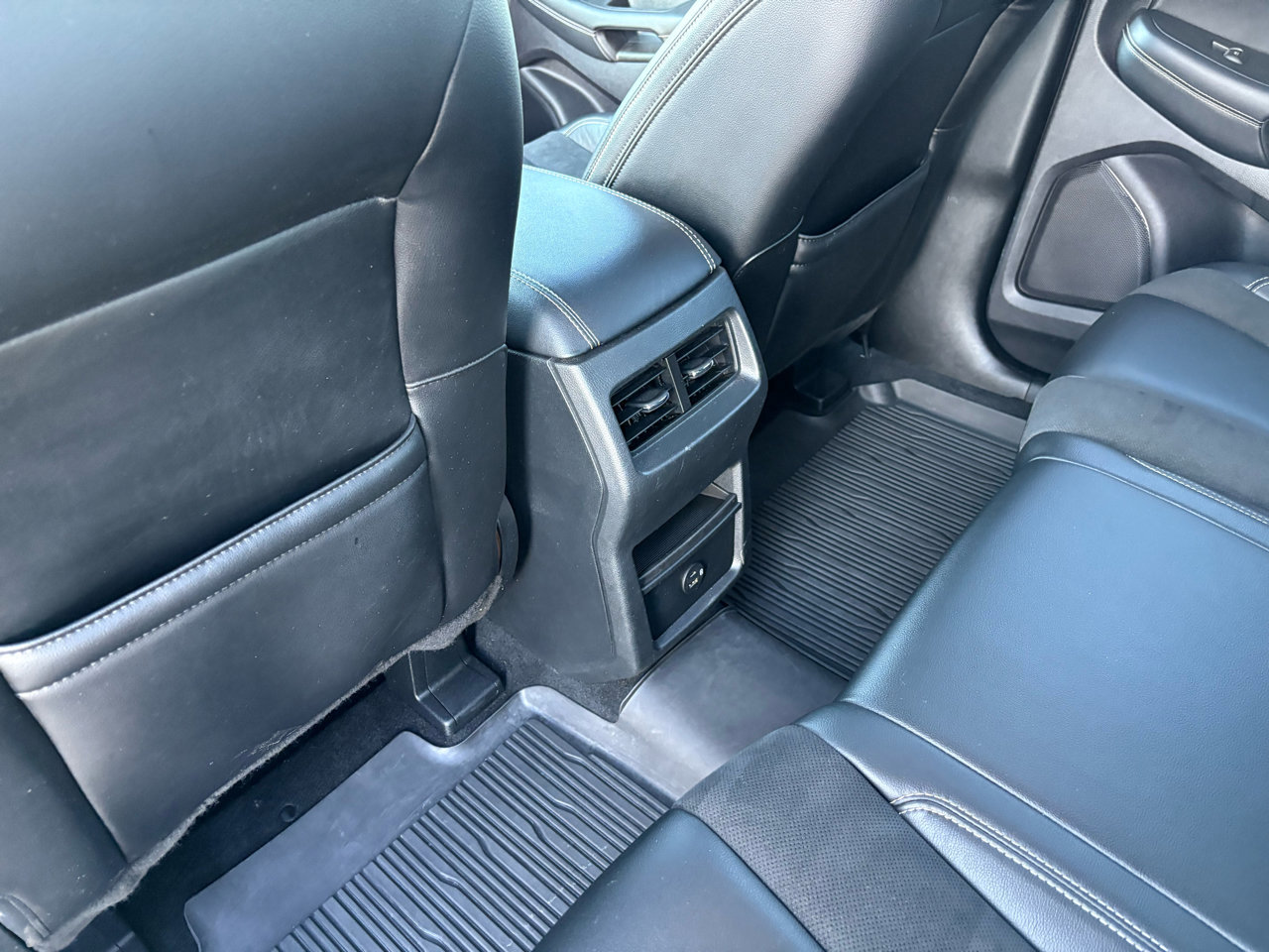 Certified 2021 Ford Edge ST image 40