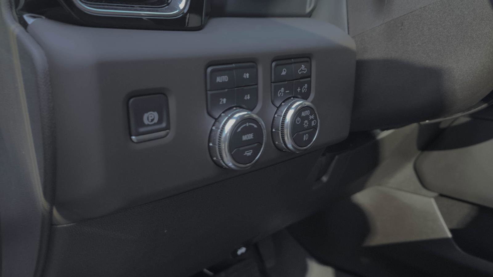 Used 2025 GMC Sierra 2500 Denali w/ Denali Reserve Package image 19