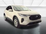 Certified 2023 Ford Escape Active w/ Tech Pack #2 image 8