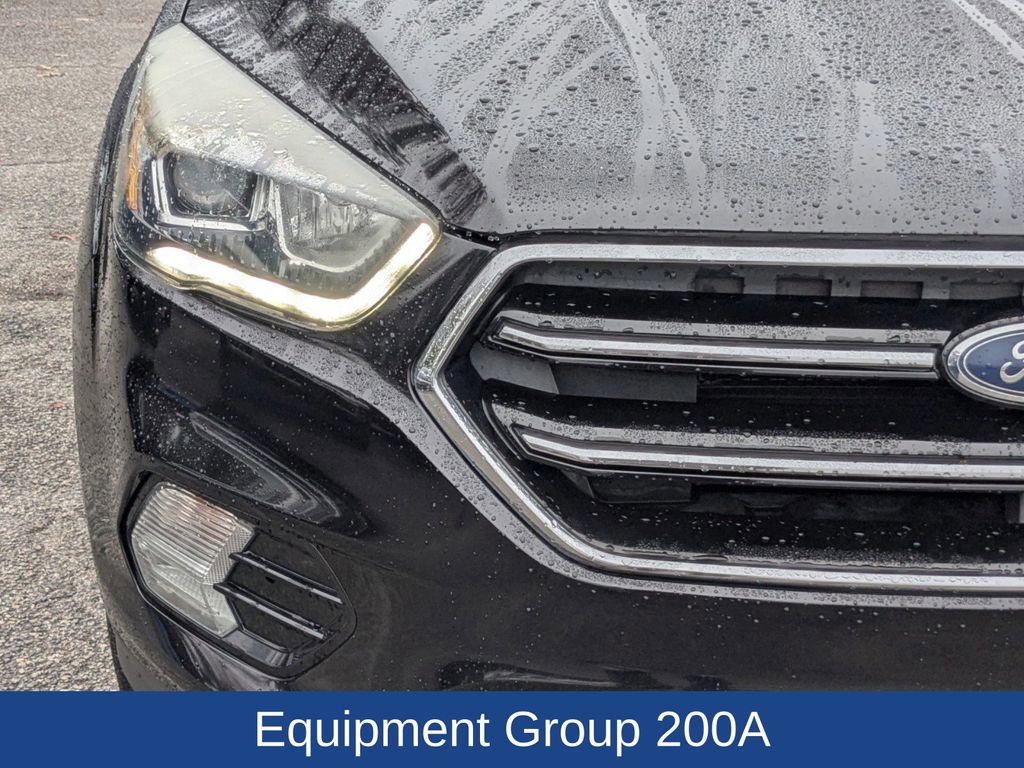 Certified 2019 Ford Escape SE image 11