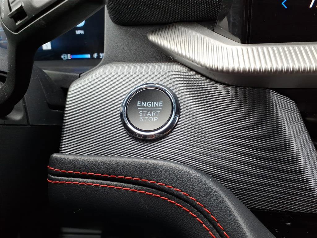 Certified 2025 Ford Explorer ST-Line image 27