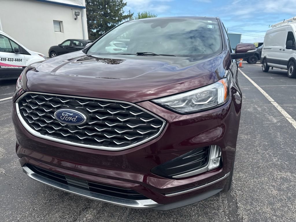 Certified 2020 Ford Edge Titanium w/ Equipment Group 301A AWD/4WD image 51