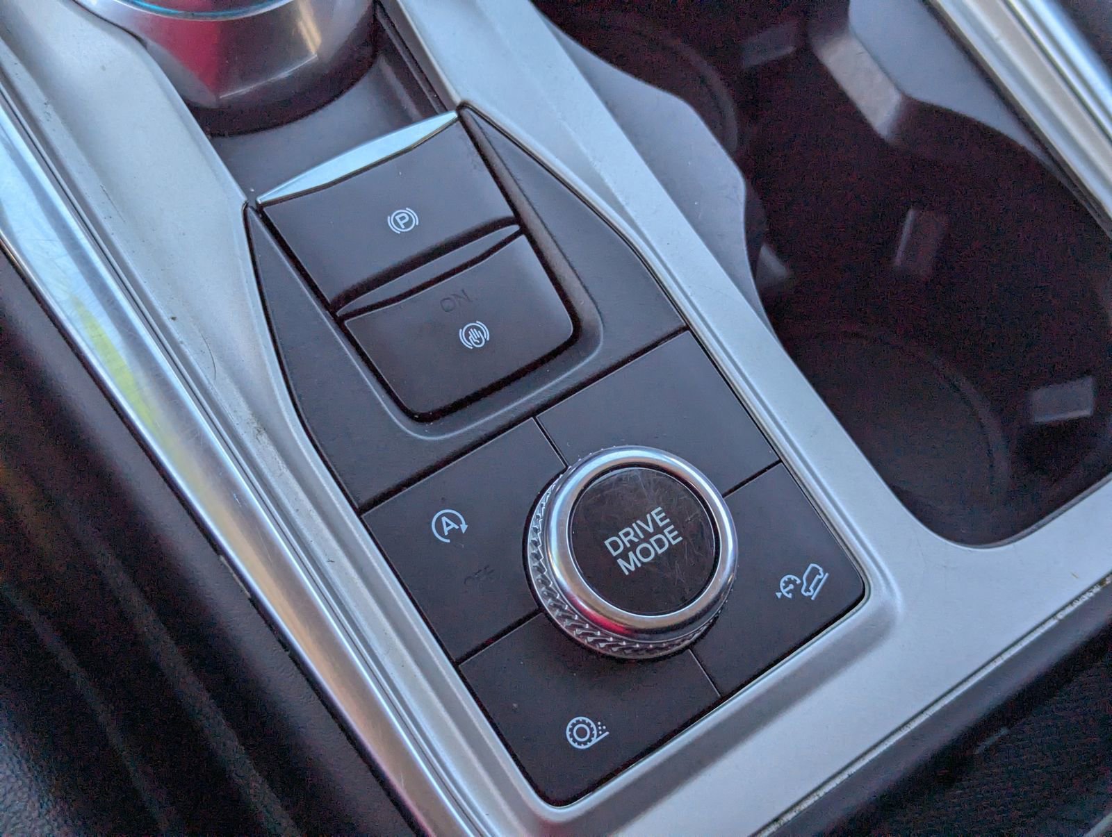 Certified 2023 Ford Explorer Limited image 25