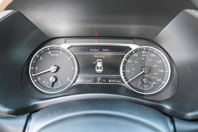 Used 2024 Nissan Sentra SV FWD image 28