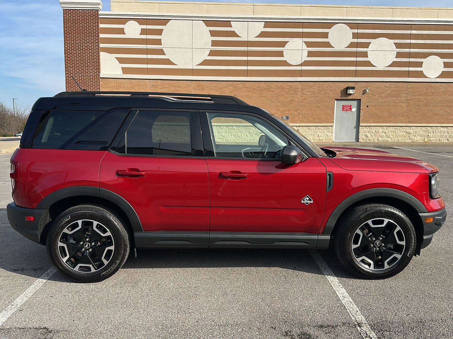 Certified 2021 Ford Bronco Sport Outer Banks image 6