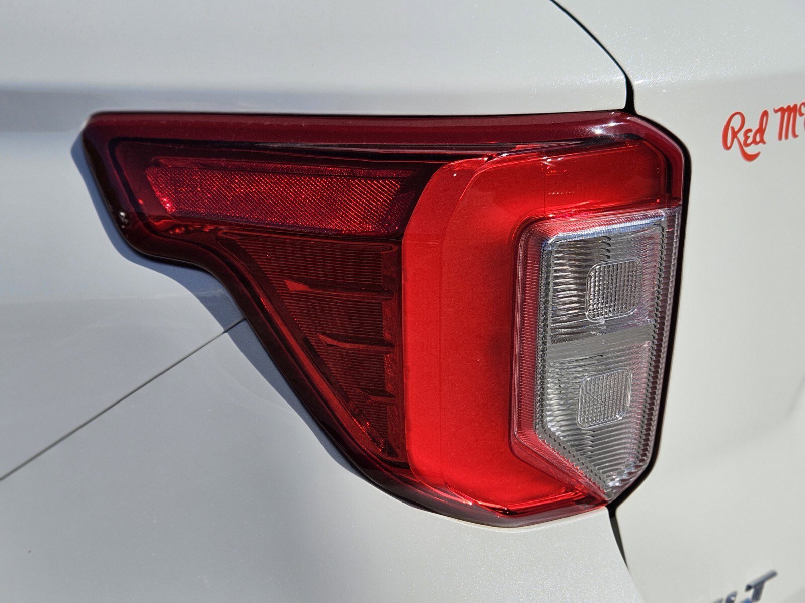 Certified 2023 Ford Explorer XLT w/ Equipment Group 202A image 10