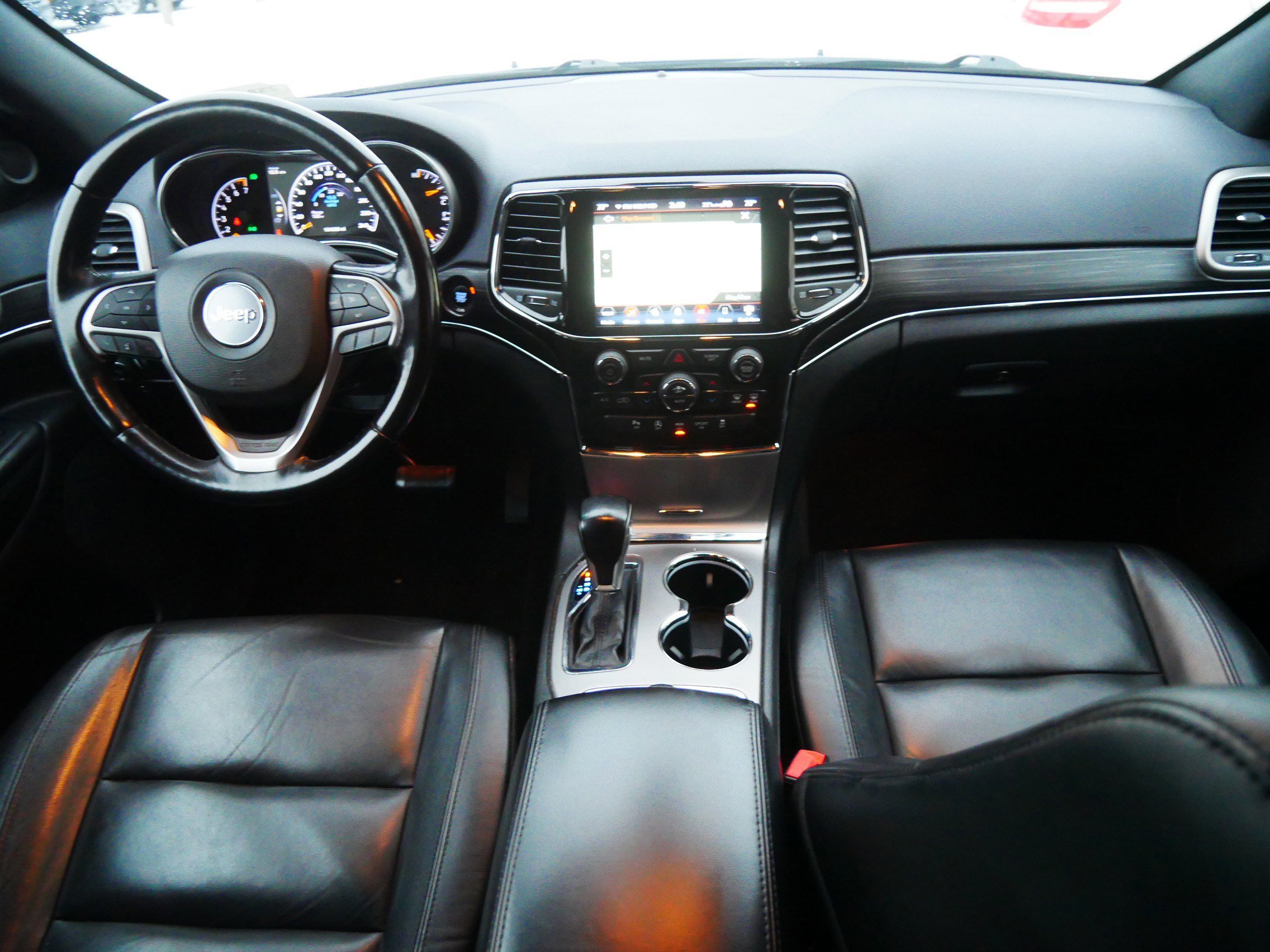 Used 2021 Jeep Grand Cherokee Limited w/ Trailer Tow Group IV image 10