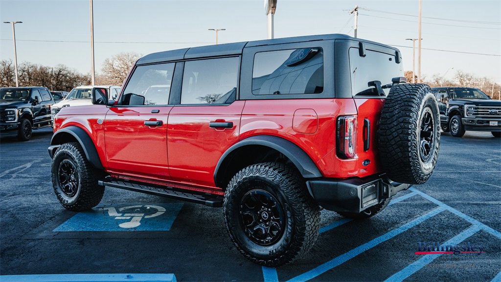 Certified 2023 Ford Bronco Wildtrak image 3