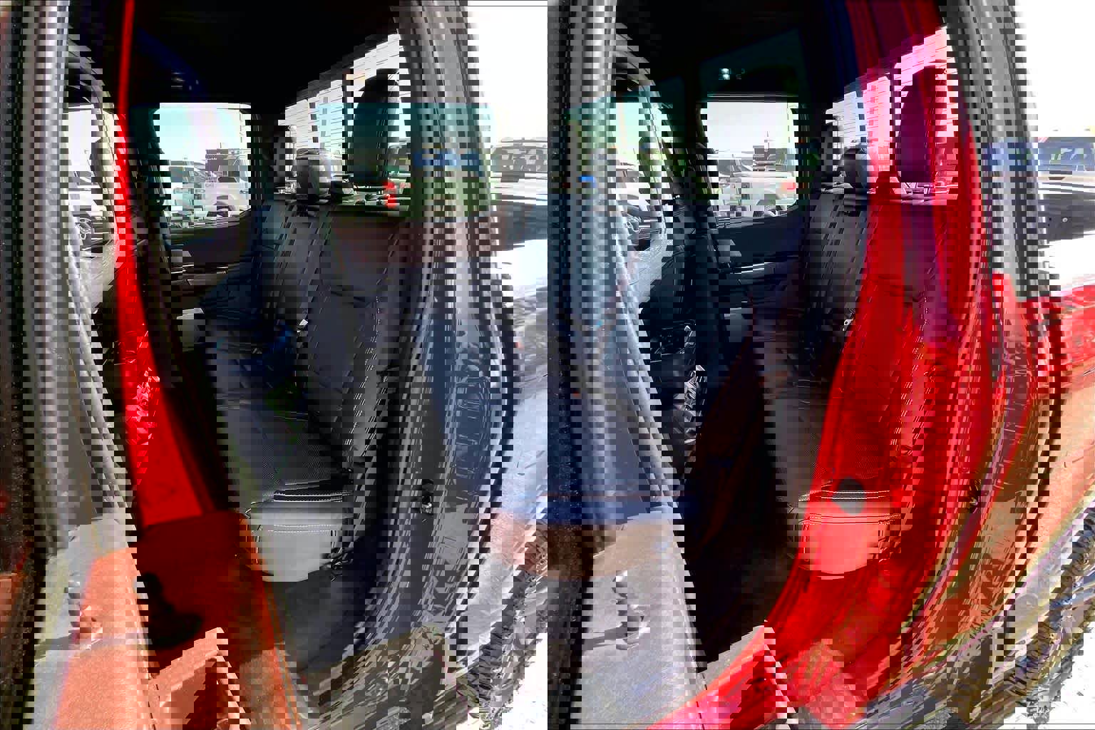 Certified 2023 Ford F150 Lariat w/ Equipment Group 502A High image 21