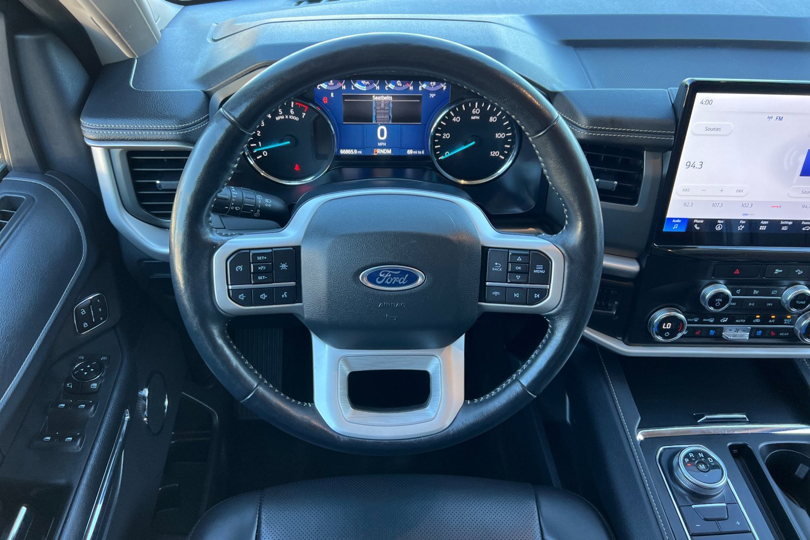 Certified 2022 Ford Expedition Max XLT image 15