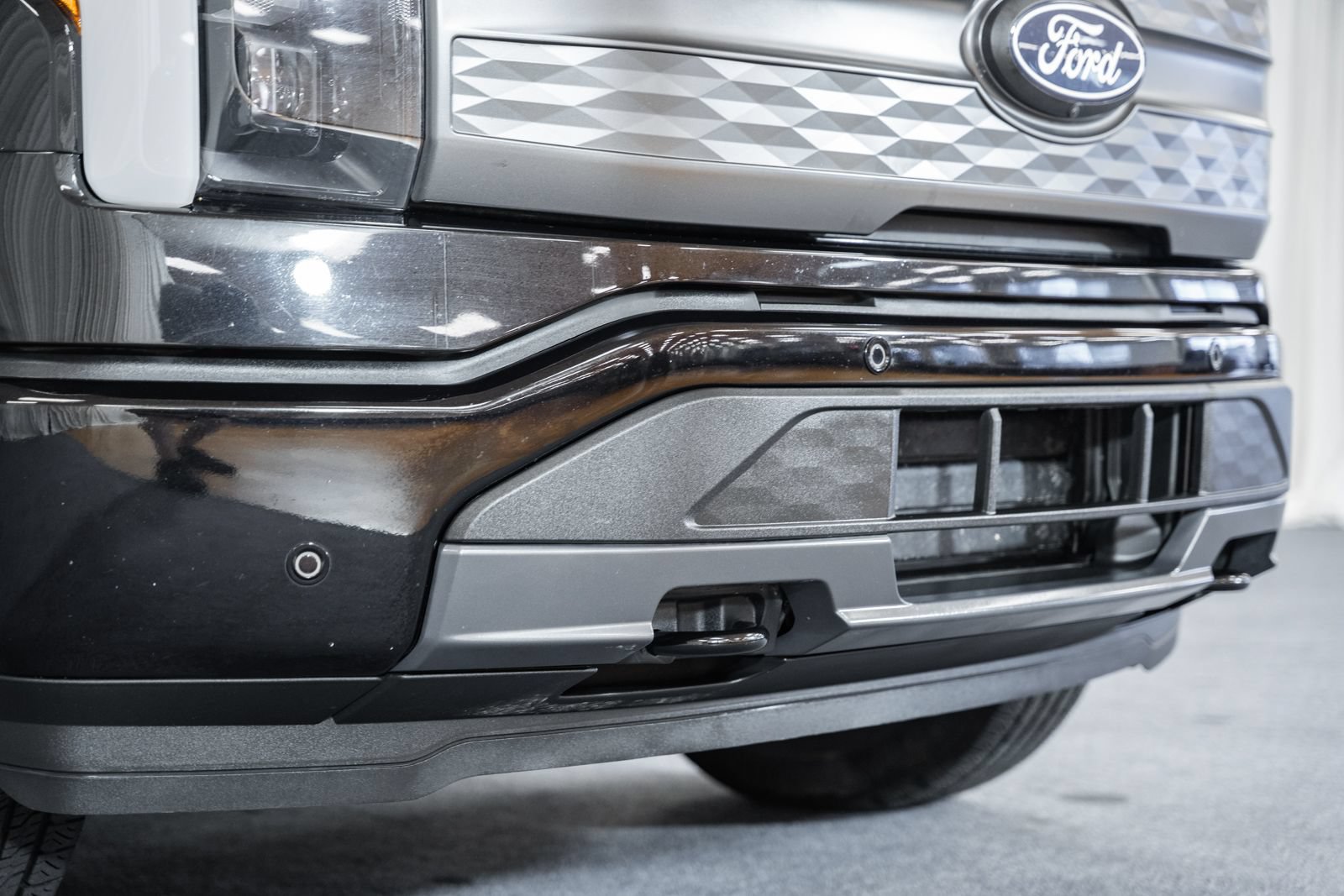 Certified 2024 Ford F150 Lightning Lariat AWD/4WD image 12