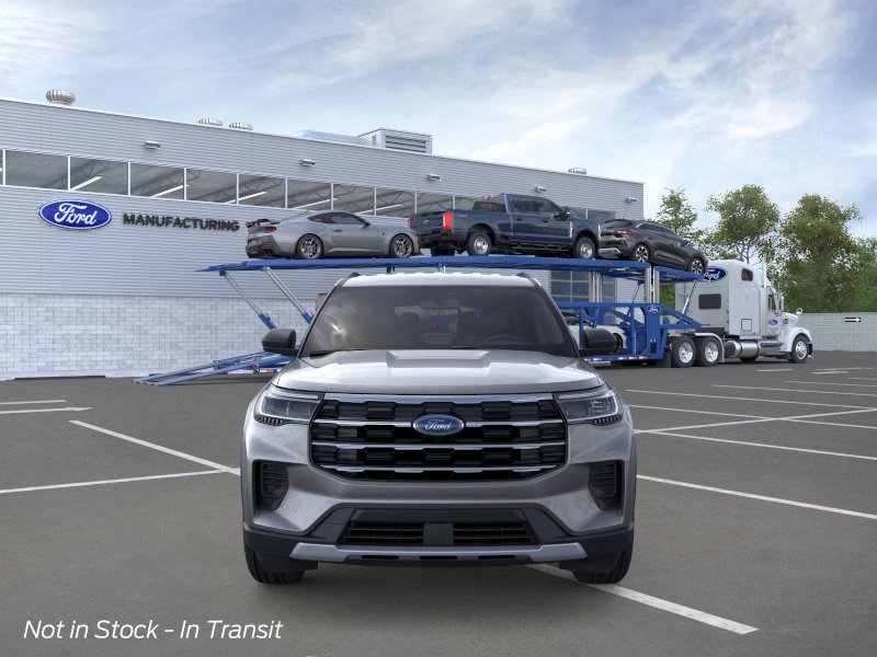 Certified 2026 Ford Explorer Active RWD image 2