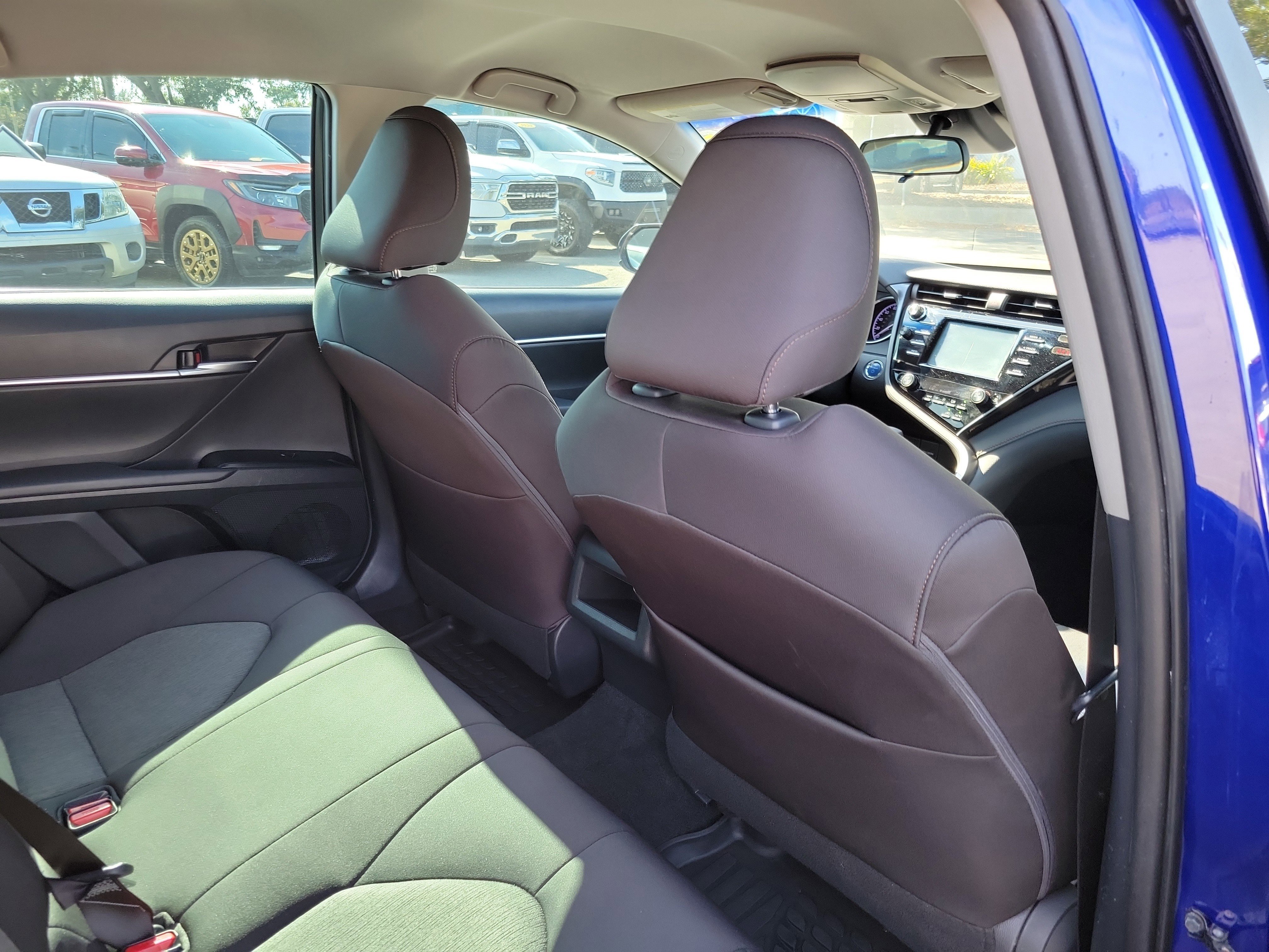 Used 2018 Toyota Camry LE image 26