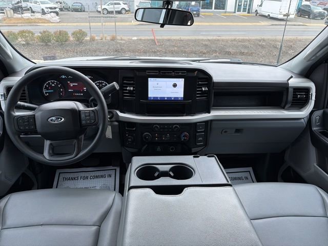 Certified 2024 Ford F250 XL w/ Snow Plow/Camper Package AWD/4WD image 30