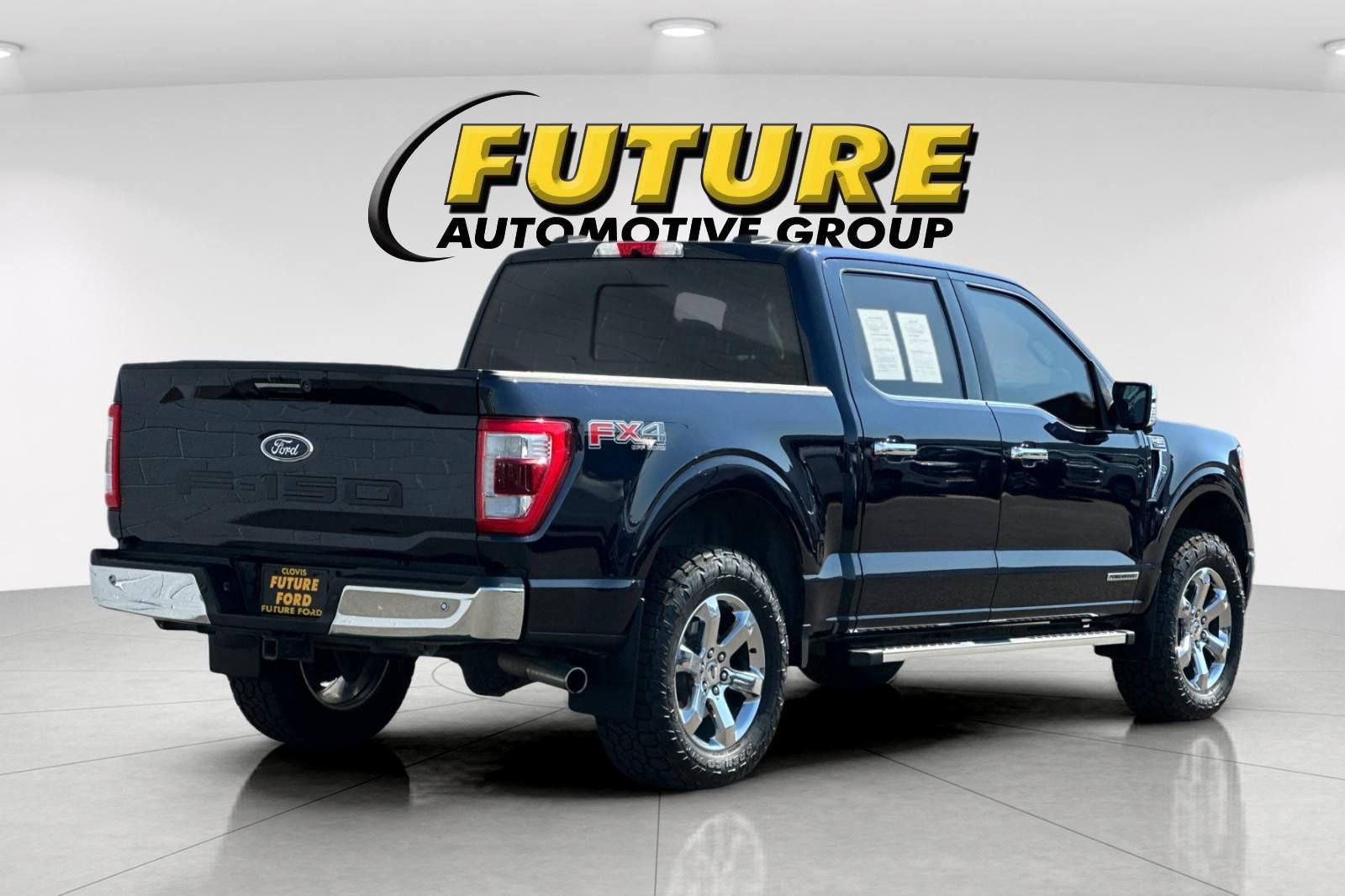Certified 2022 Ford F150 Lariat w/ Max Trailer Tow Package AWD/4WD image 3