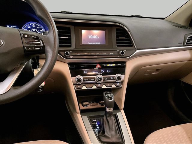 Used 2020 Hyundai Elantra SE FWD image 6