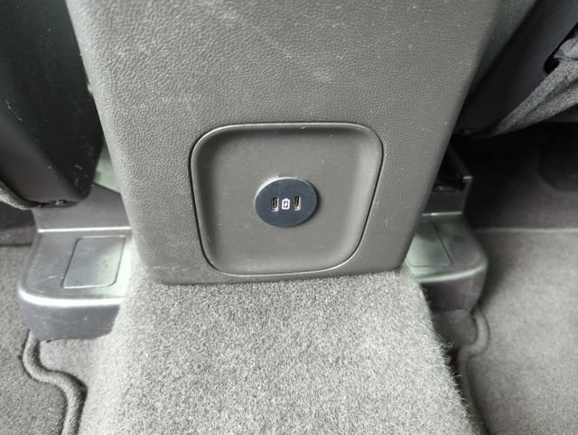 Certified 2025 Ford Escape ST-Line AWD/4WD image 23