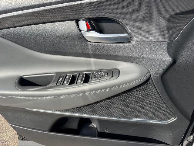 Used 2021 Hyundai Santa Fe SEL w/ Convenience + Premium Package AWD/4WD image 19