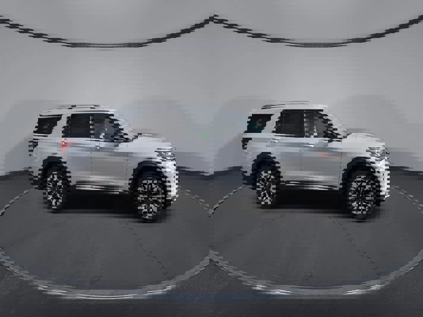 Certified 2026 Ford Explorer Platinum w/ LUX Leather Package image 2