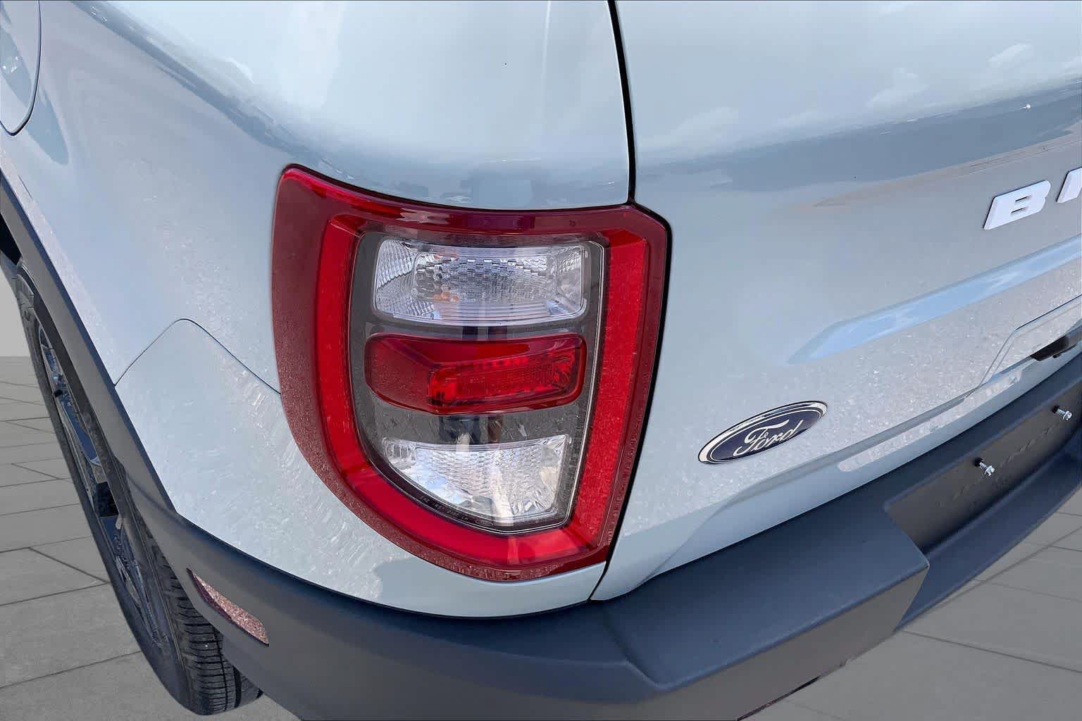 Certified 2022 Ford Bronco Sport Outer Banks w/ Tech Package AWD/4WD image 29