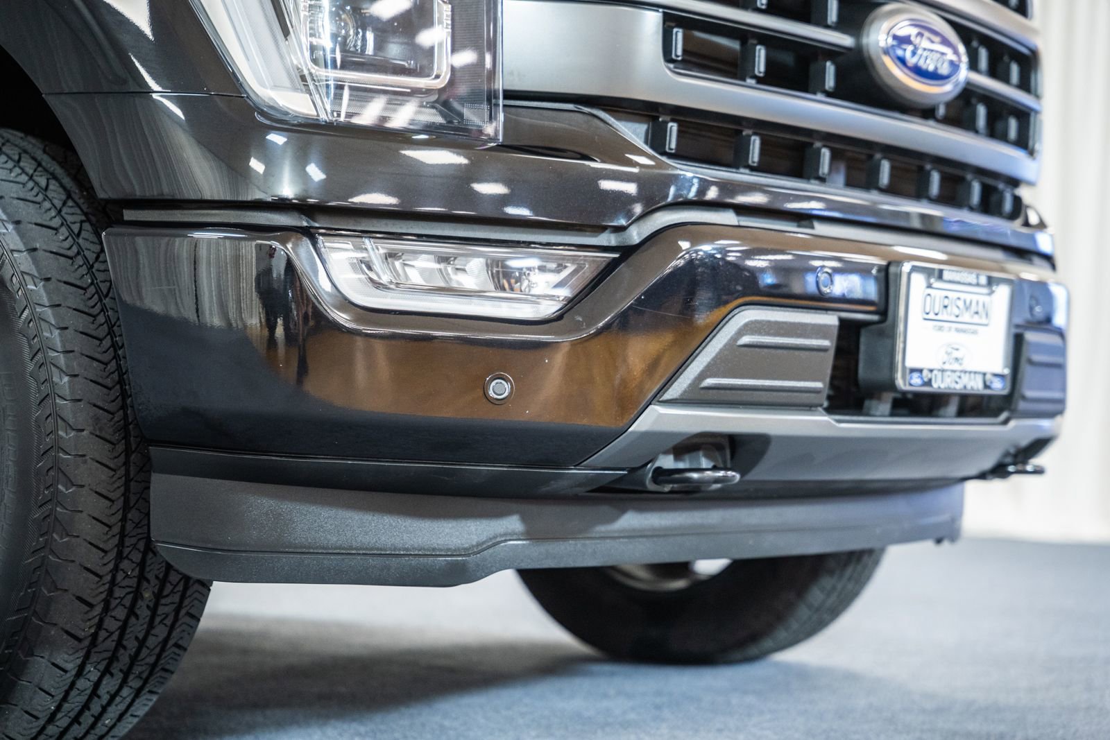 Certified 2023 Ford F150 Lariat w/ Equipment Group 502A High image 18