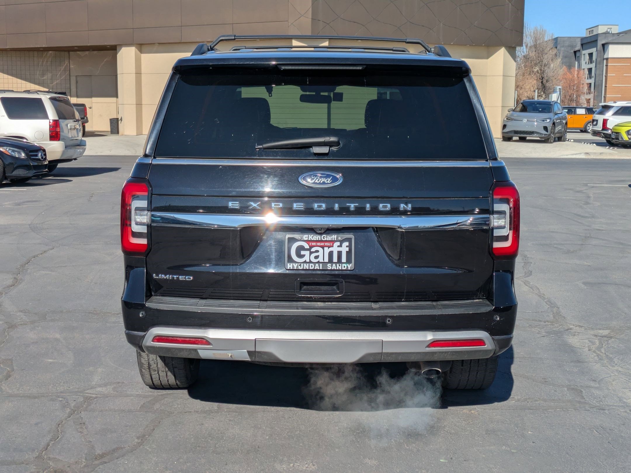 Certified 2024 Ford Expedition Limited image 9