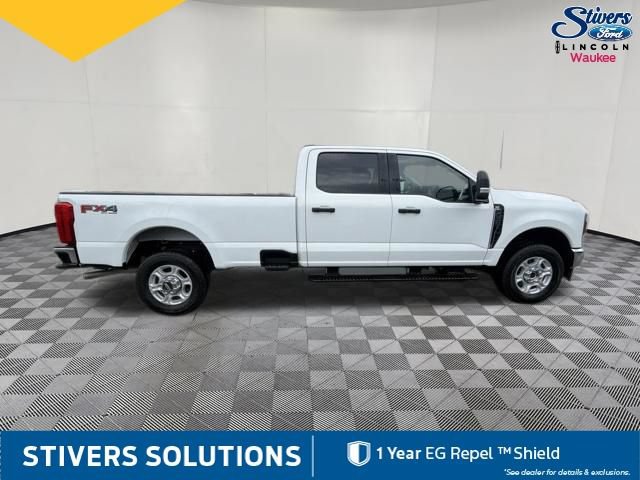 Certified 2025 Ford F350 XLT AWD/4WD image 5
