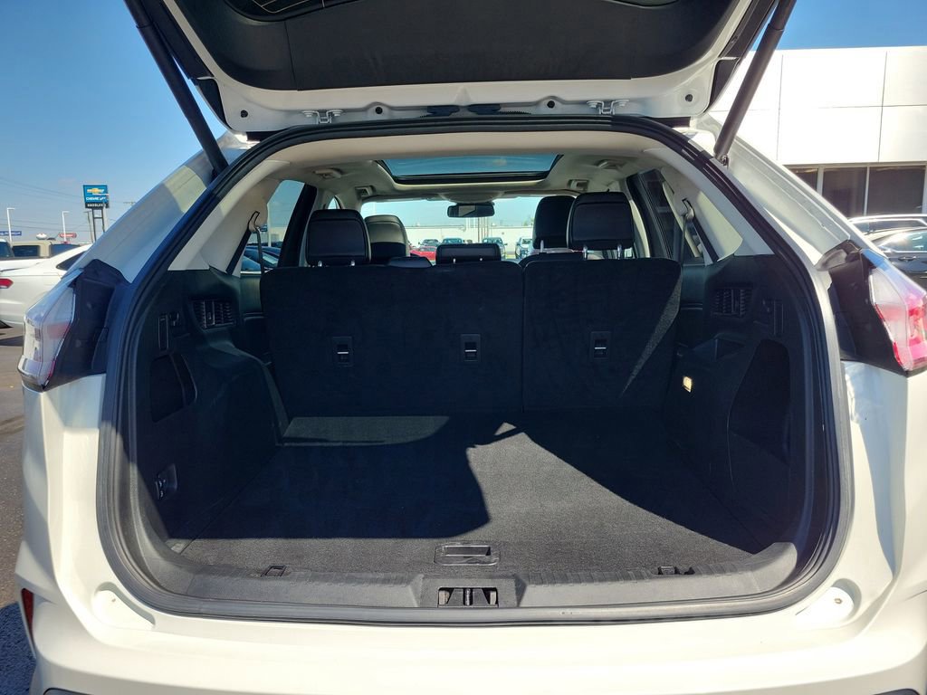 Certified 2023 Ford Edge SEL w/ Convenience Package AWD/4WD image 10