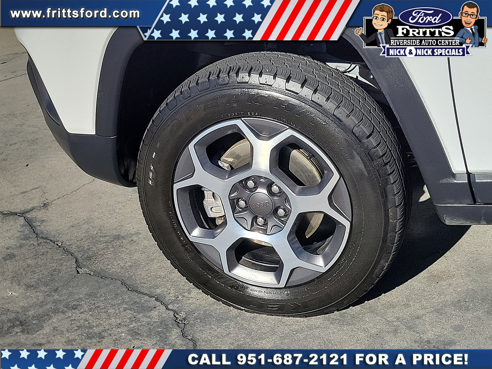 Used 2022 Jeep Compass Trailhawk w/ Trailhawk Elite Group image 19