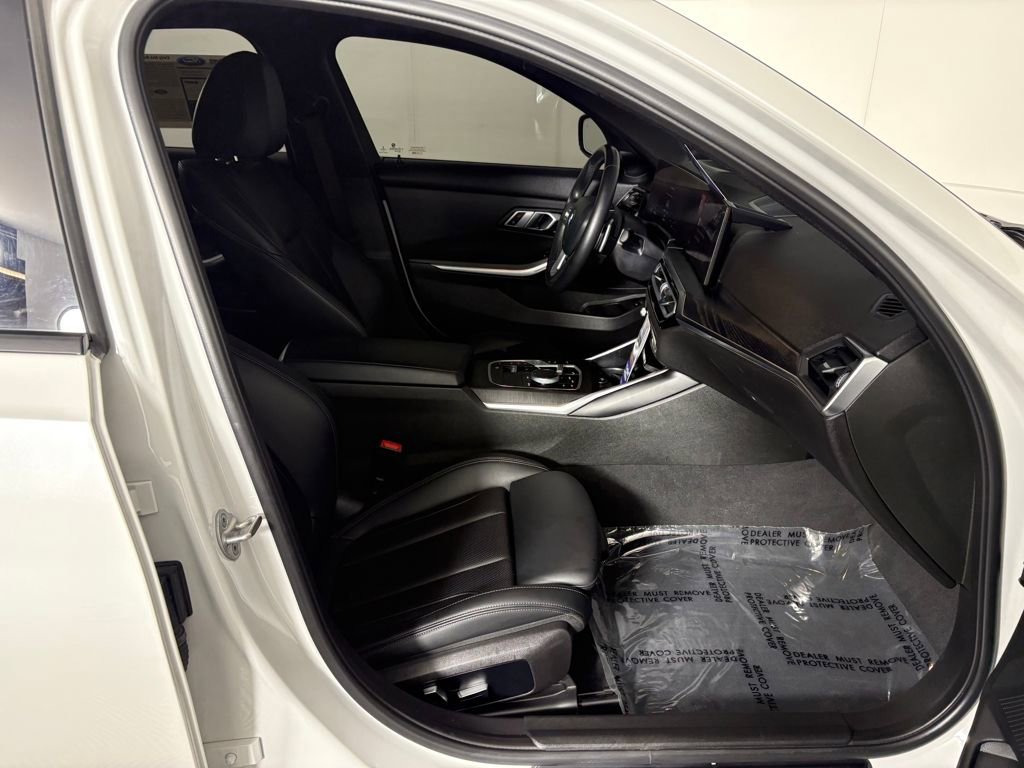 Used 2023 BMW 330i xDrive Sedan w/ Premium Package image 36