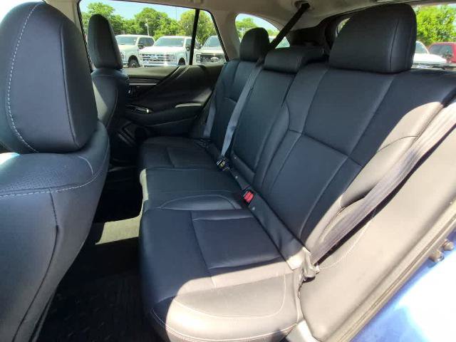 Used 2022 Subaru Outback Limited AWD/4WD image 7