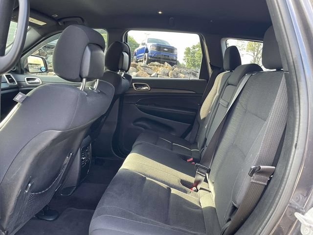 Used 2017 Jeep Grand Cherokee Laredo AWD/4WD image 10
