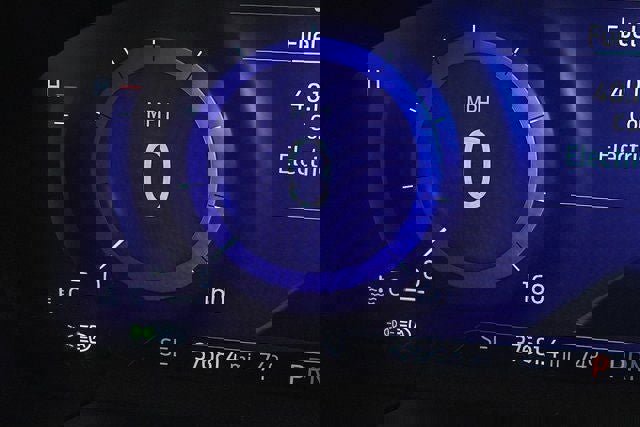 Certified 2020 Ford Escape SE Sport image 16