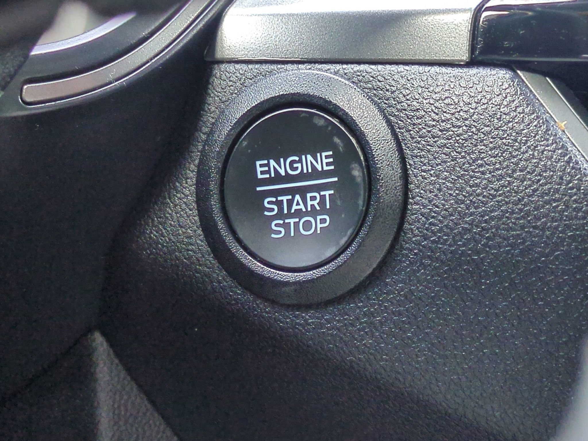 Certified 2023 Ford Escape Active AWD/4WD image 22
