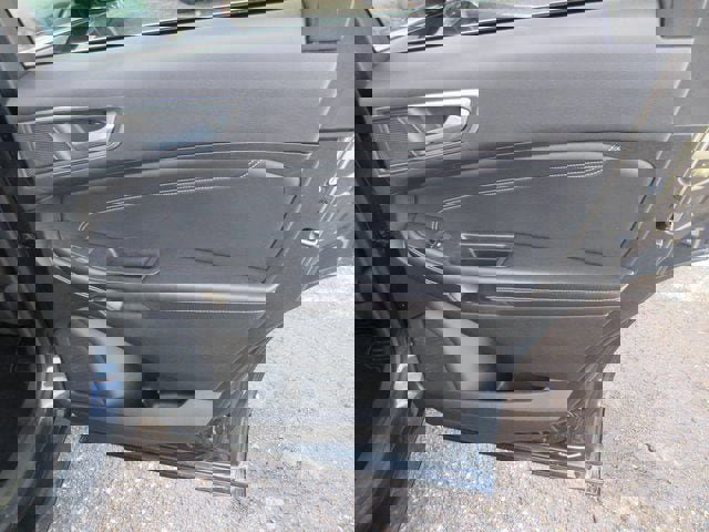 Certified 2022 Ford Edge Titanium w/ Class II Trailer Tow Package image 30