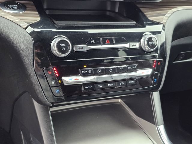 Certified 2023 Ford Explorer Limited image 18
