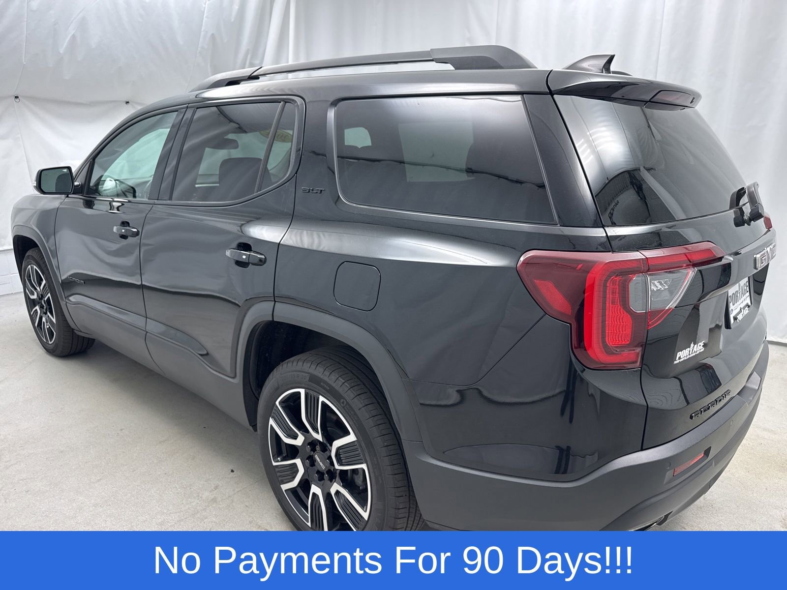 Used 2021 GMC Acadia SLT w/ Elevation Edition AWD/4WD image 4
