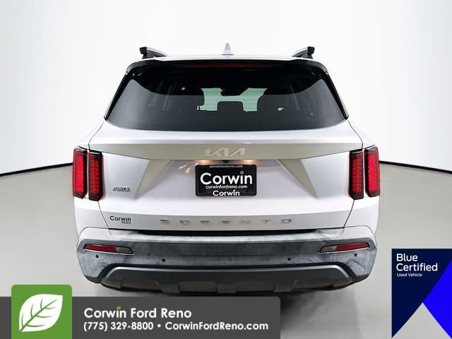 Used 2022 Kia Sorento S AWD/4WD image 9