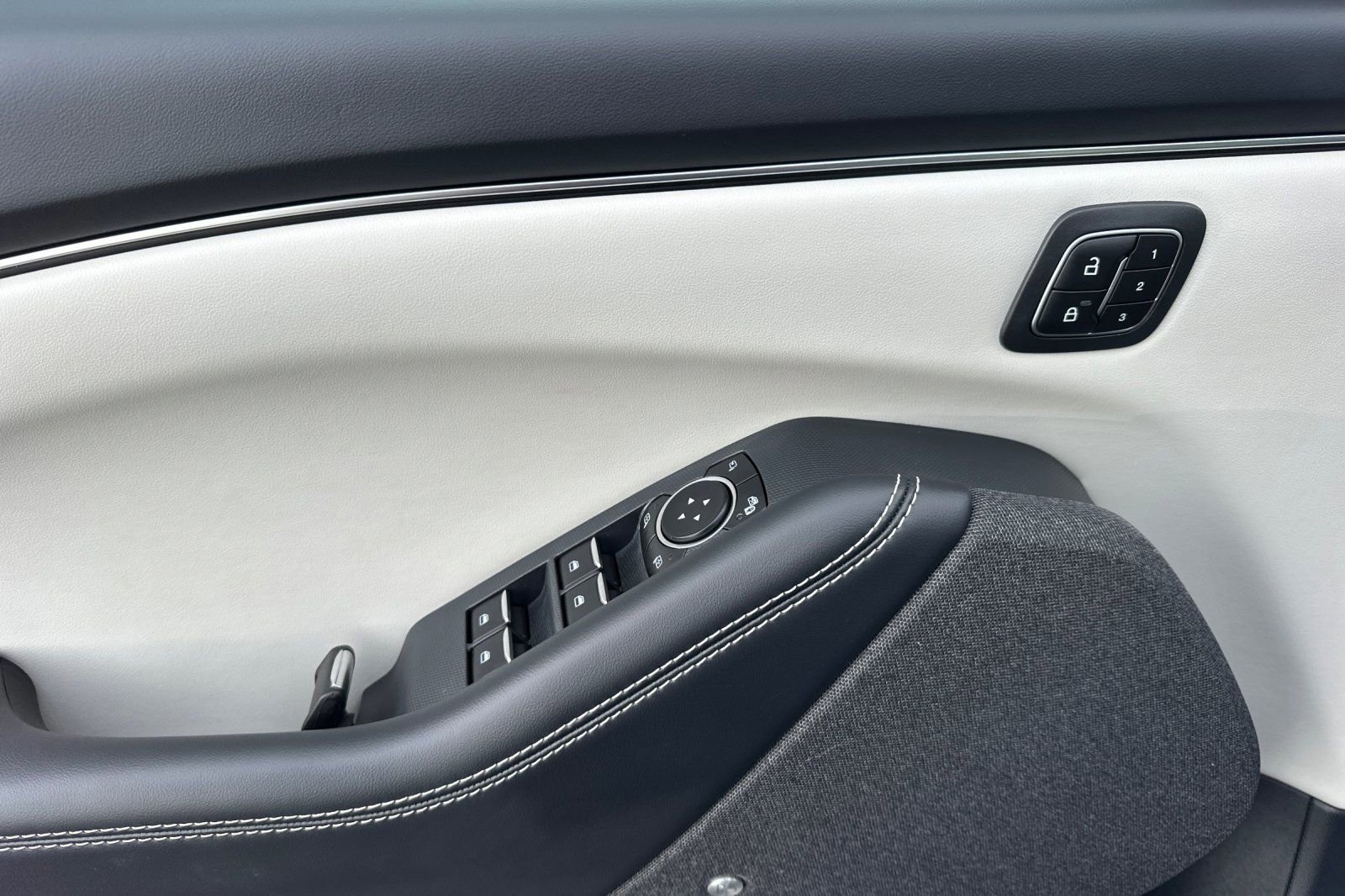 Certified 2023 Ford Mustang Mach-E Premium image 14