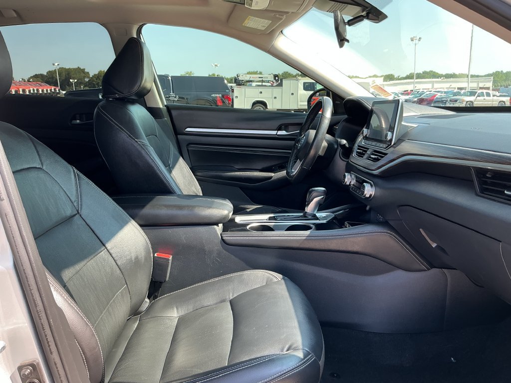 Used 2022 Nissan Altima 2.5 SL FWD image 21