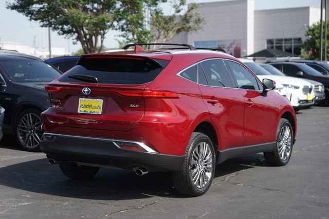 Used 2023 Toyota Venza XLE AWD/4WD image 6