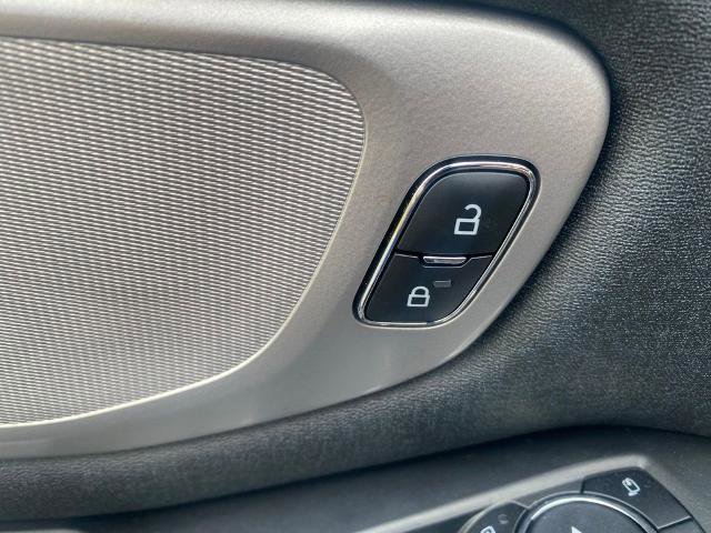 Certified 2025 Ford Expedition Active image 14