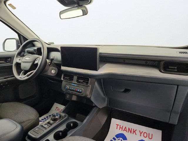 Certified 2025 Ford Maverick XL FWD image 28