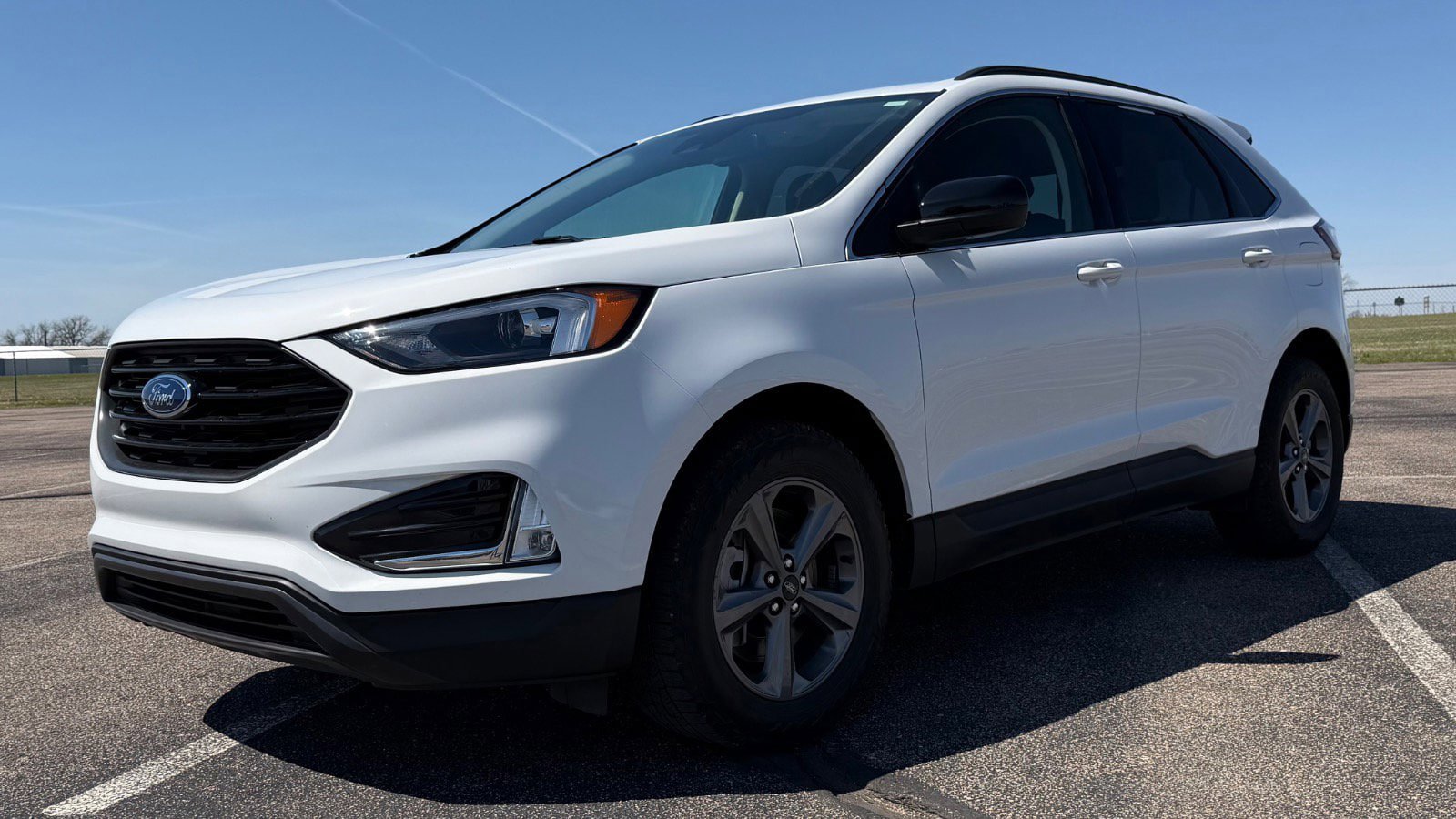 Certified 2022 Ford Edge SEL w/ Sport Appearance Package AWD/4WD image 13