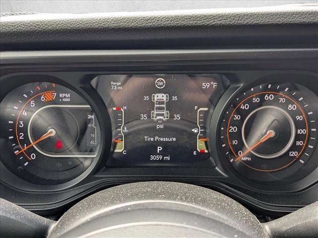 Used 2025 Jeep Wrangler Willys image 12