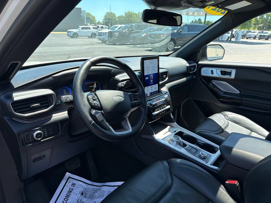 Certified 2021 Ford Explorer Platinum AWD/4WD image 10