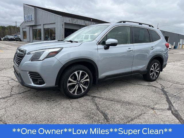 Used 2023 Subaru Forester Limited AWD/4WD image 3
