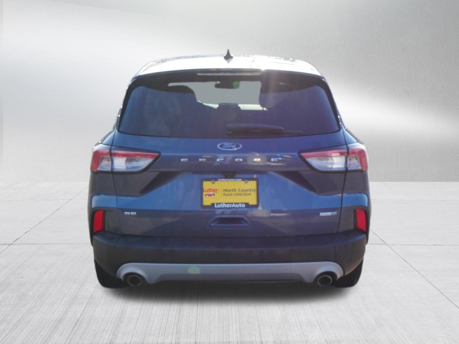 Certified 2020 Ford Escape SE image 4